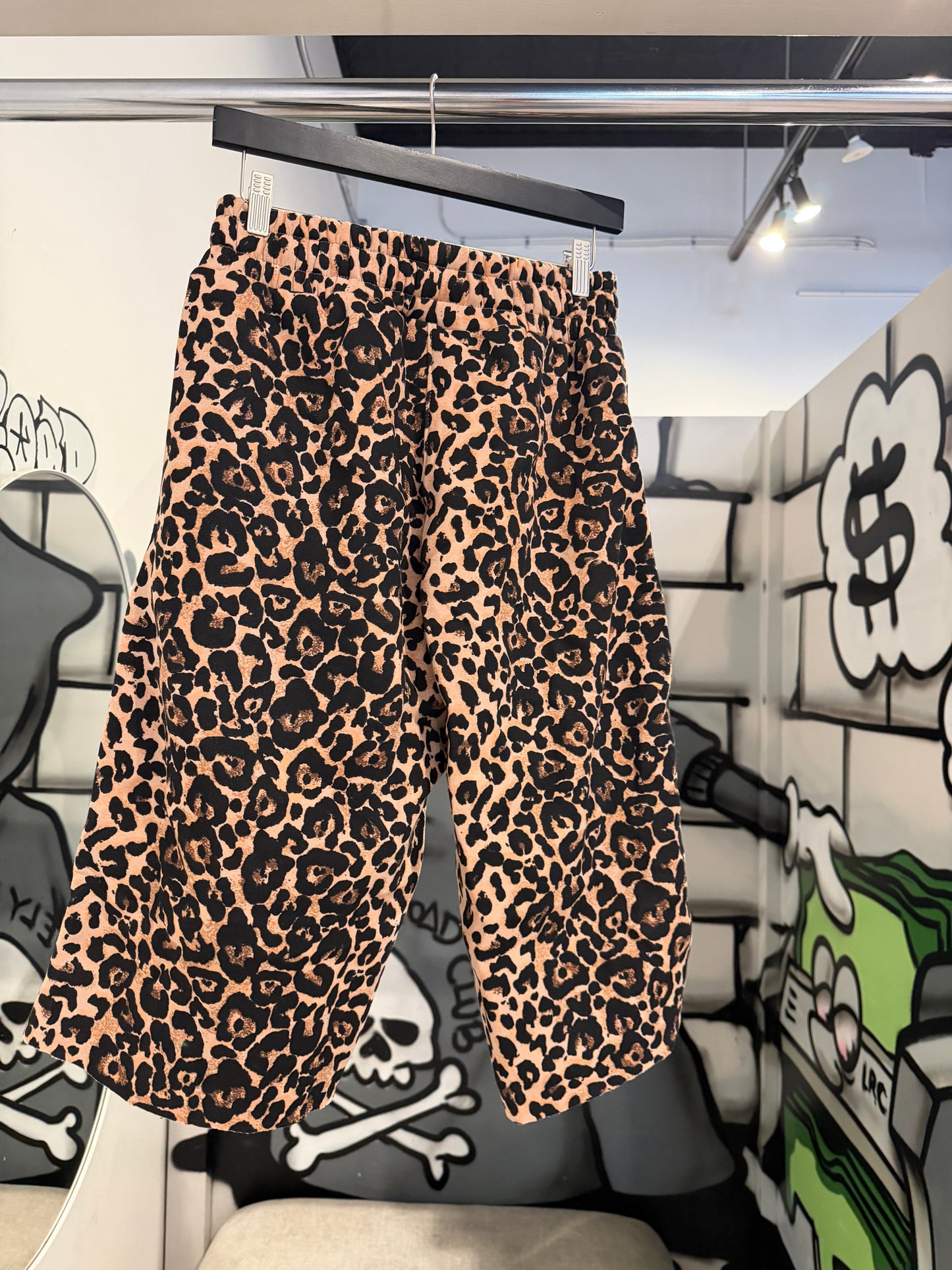 SKULL CHEETAH BAGGY SHORTS