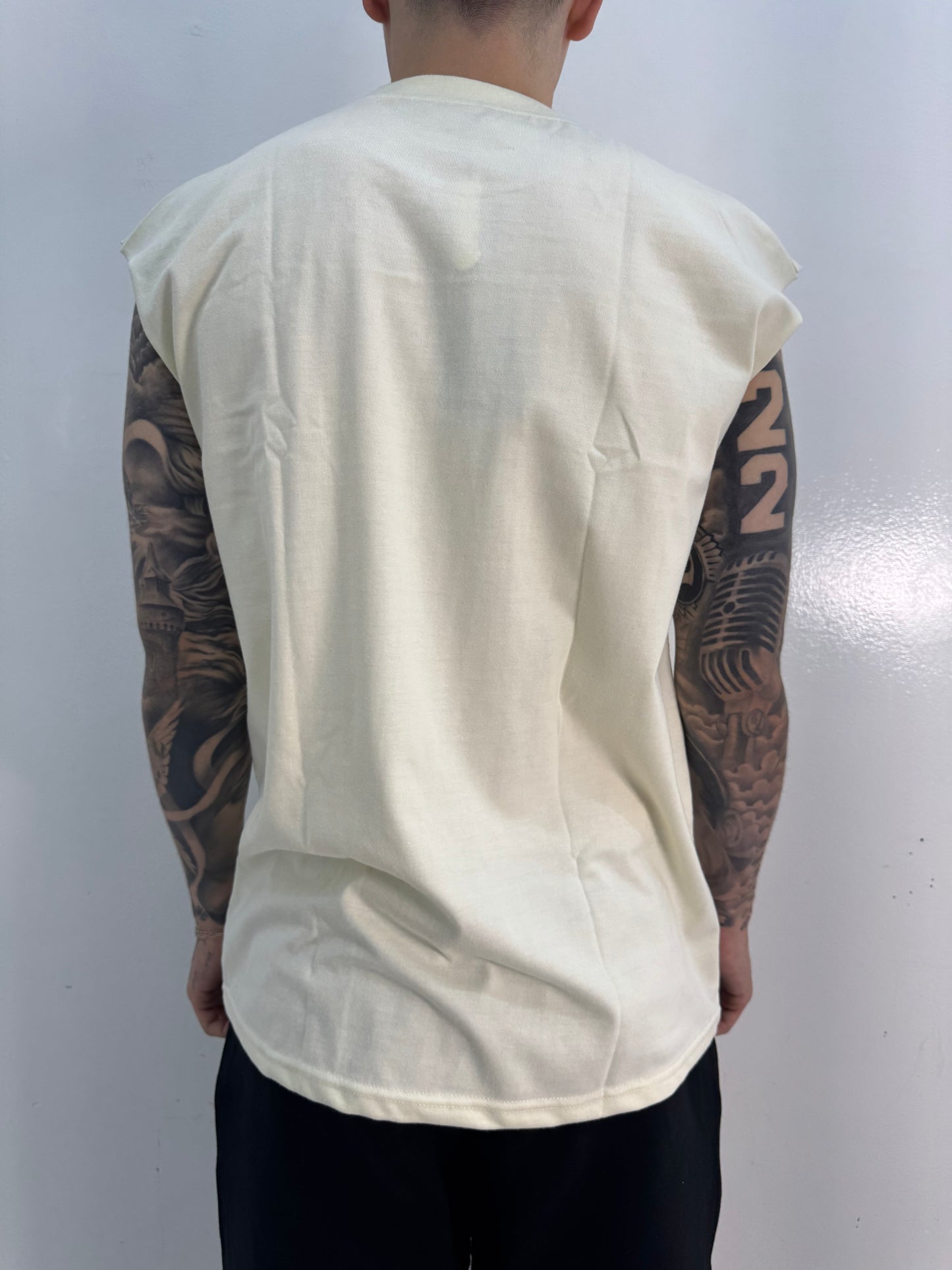 RUTHLESS JOURNEY CUT OFF T-SHIRT