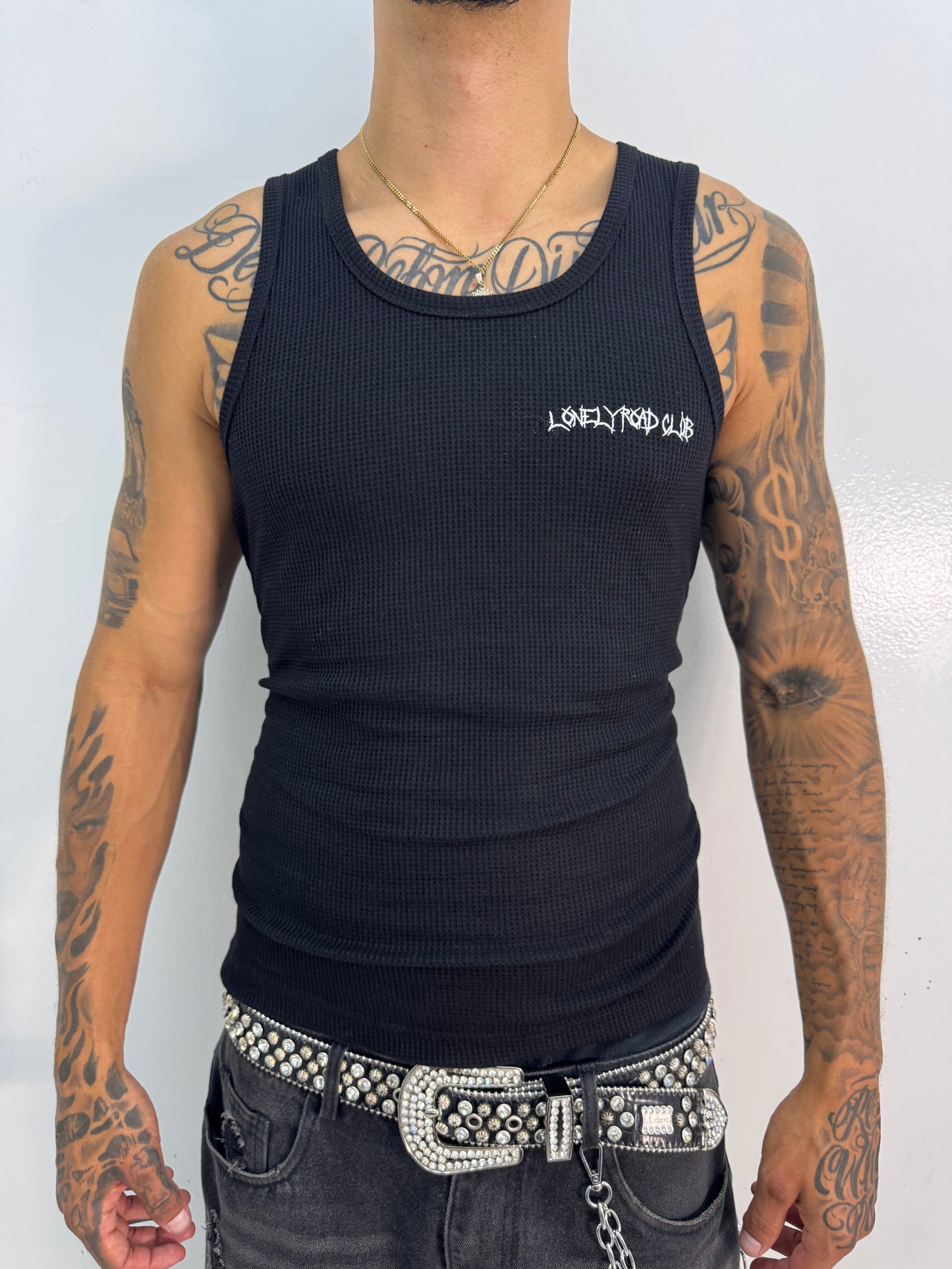 EMBROIDERED WAFFLE TANK TOP BLACK