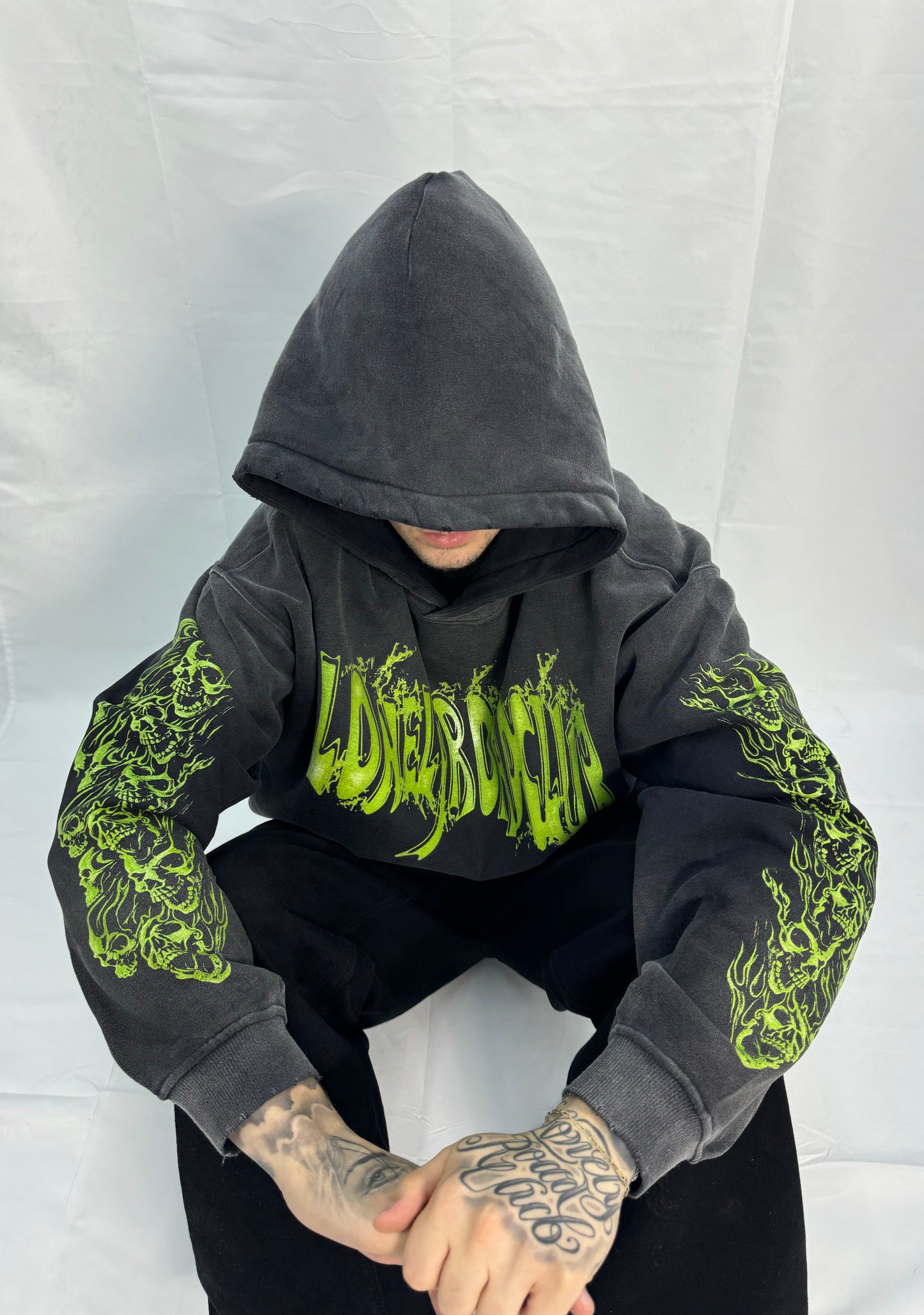 SLIME WASHED PULLOVER HOODIE