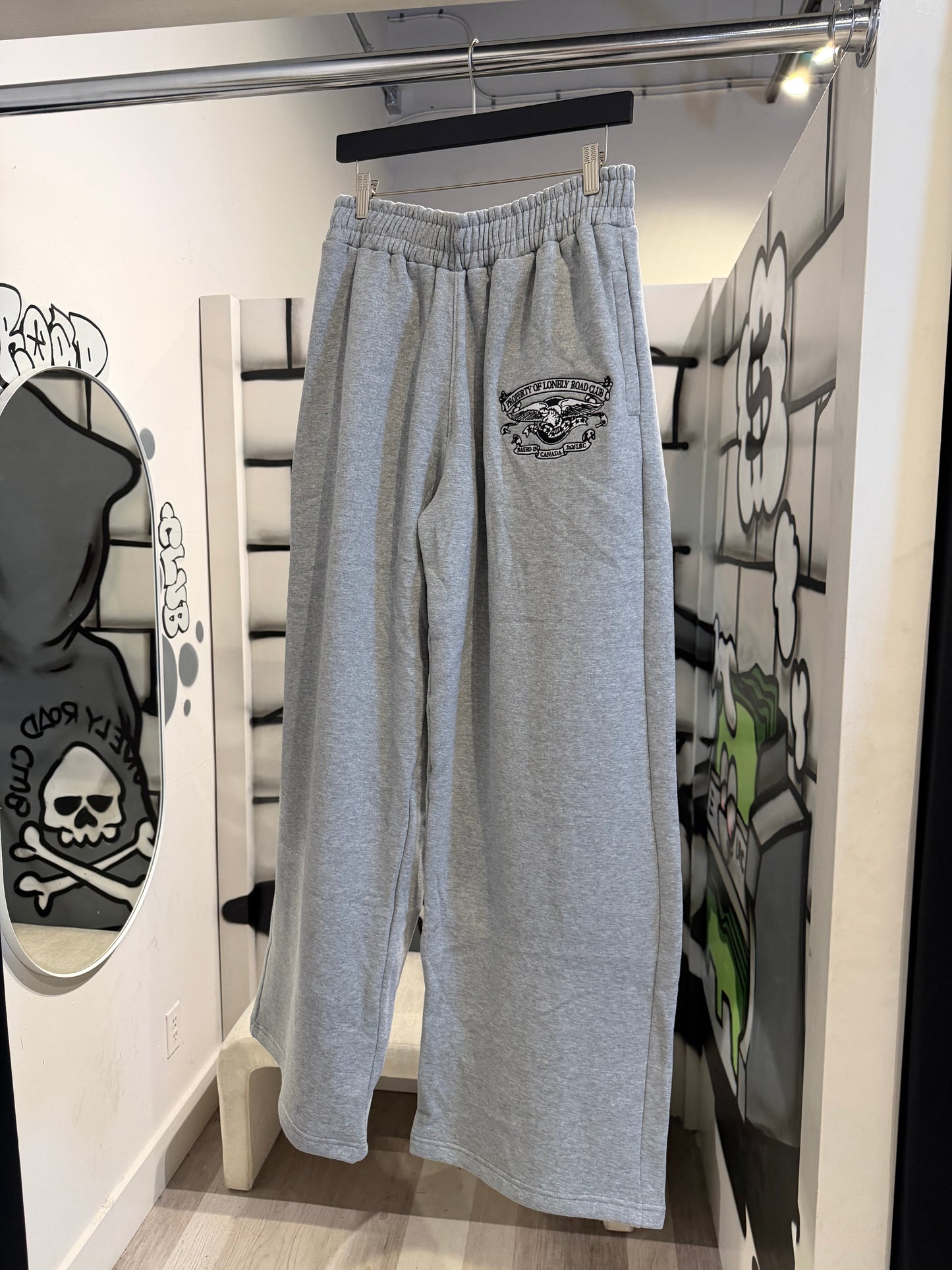 WAR SWEATPANTS EMBROIDERED GREY