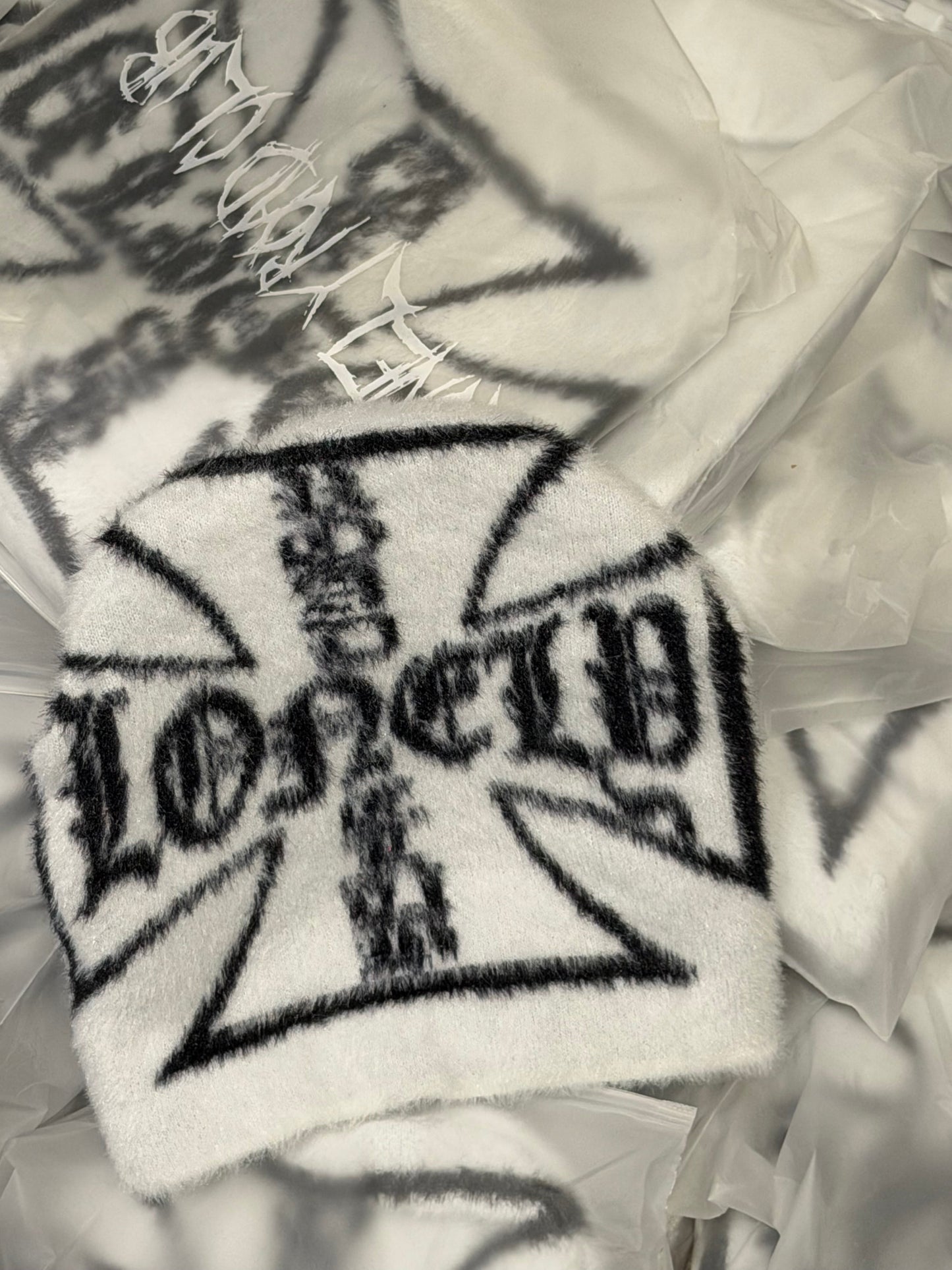 MOHAIR CROSS BEANIE WHITE