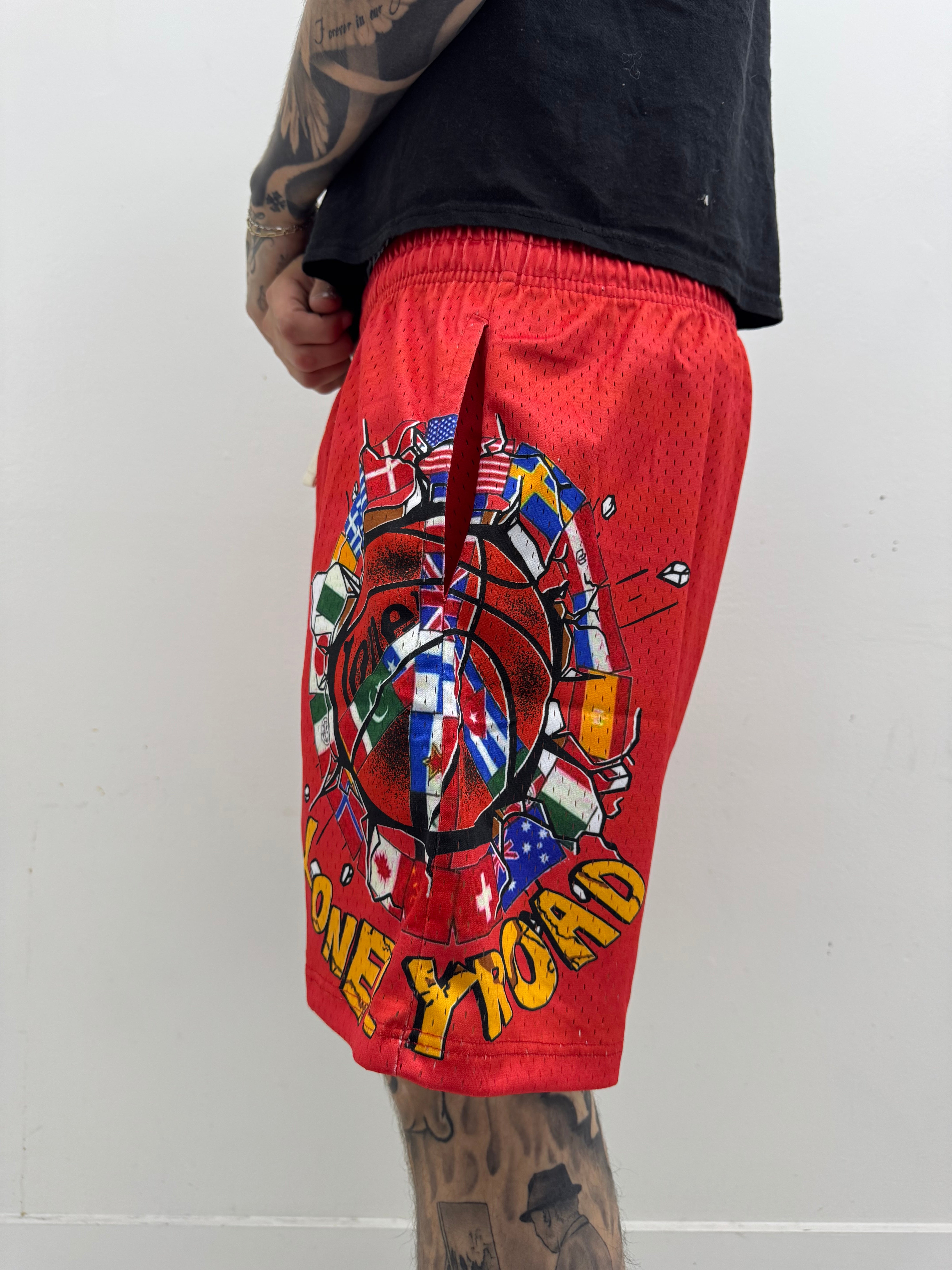 CHAMPIONSHIP MESH SHORTS RED