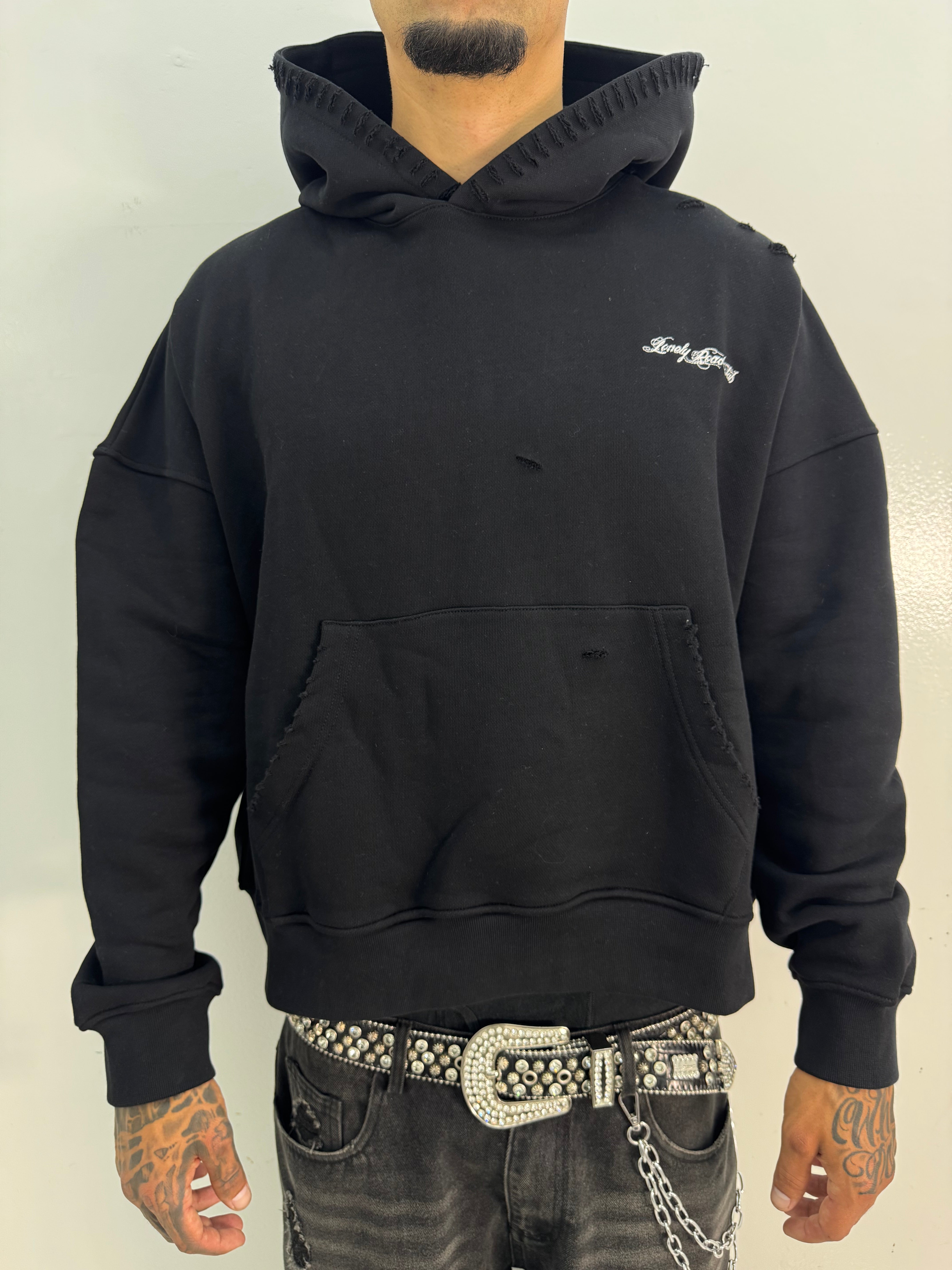 THRASHED EMBROIDERED HOODIE BLACK
