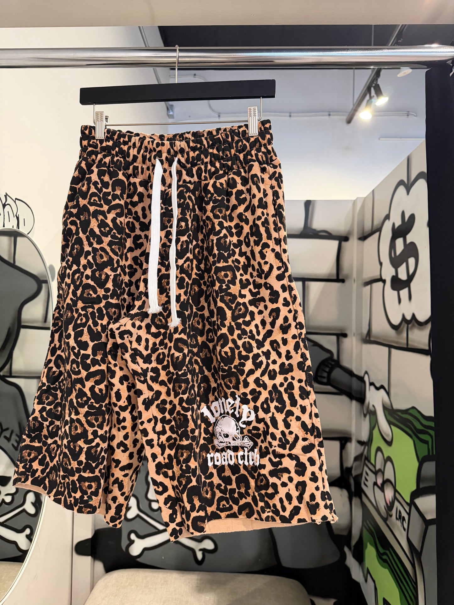 SKULL CHEETAH BAGGY SHORTS