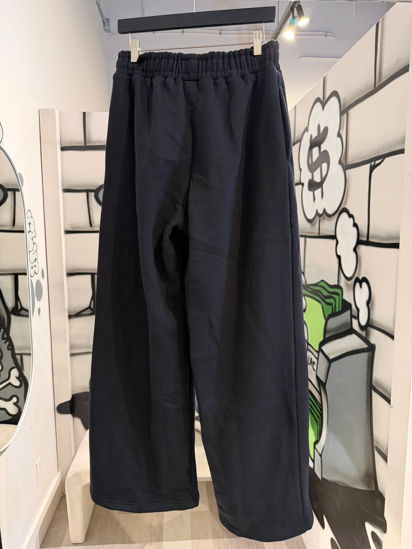WAR SWEATPANTS EMBROIDERED BLACK