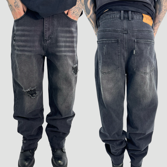 BLACK WASH 002 DISTRESSED DENIM