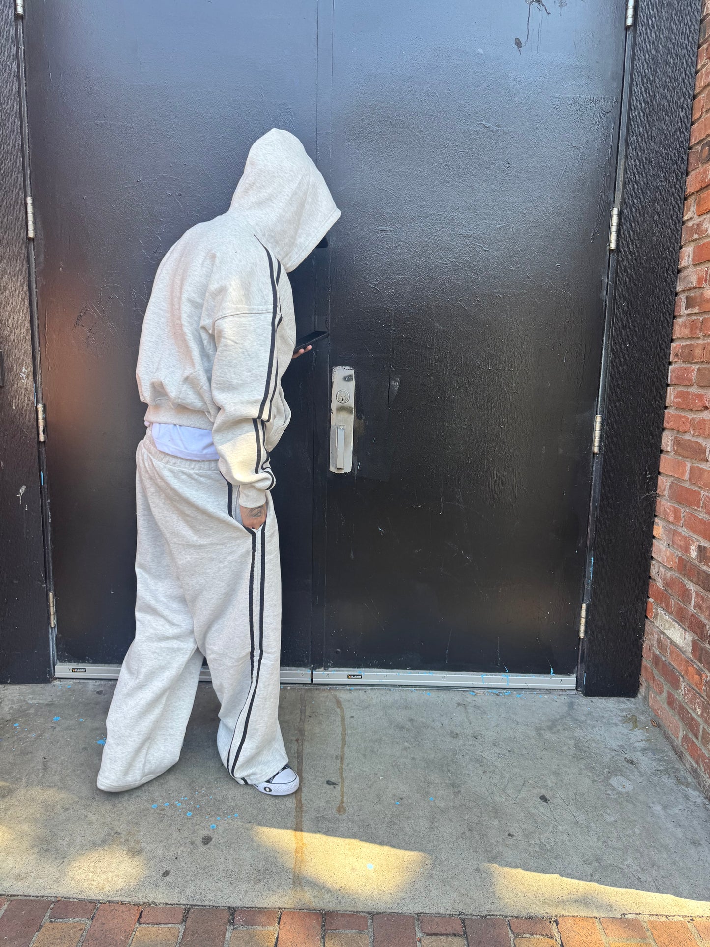 3D STRIPED SWEATPANTS GREY